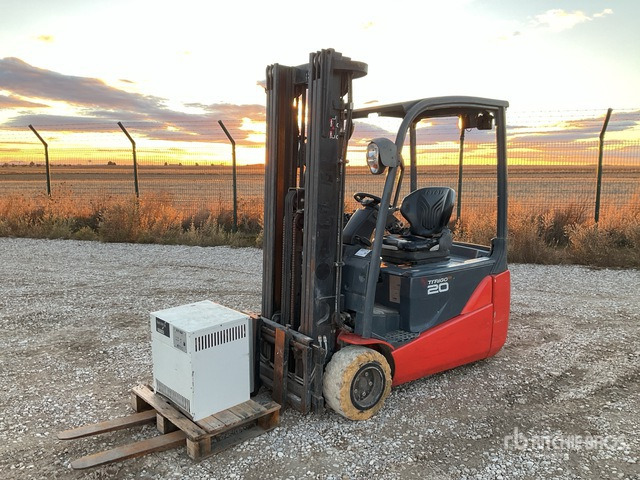 2019 Toyota 8FBE20T Electric Forklift - Chariot élévateur électrique: photos 2 2019 Toyota 8FBE20T Electric Forklift - Chariot élévateur électrique: photos 2