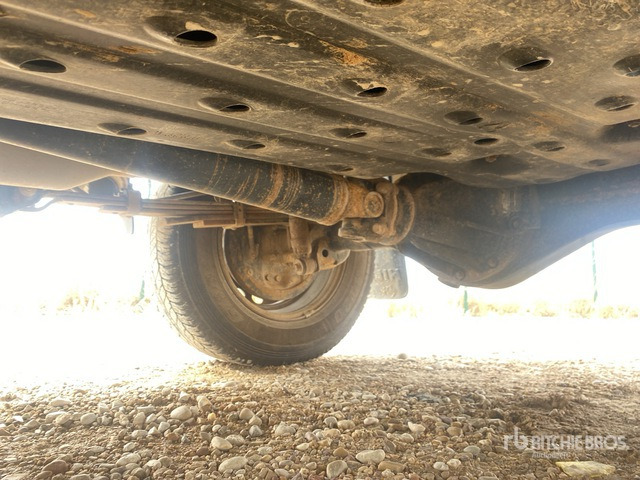 2019 Toyota Hilux 4x4 Pickup - Pick-up: photos 4 2019 Toyota Hilux 4x4 Pickup - Pick-up: photos 4