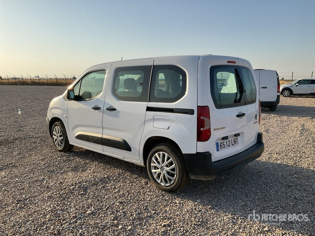 2021 Citroen Berlingo Passenger Van - Minibus, Transport de personnes: photos 3 2021 Citroen Berlingo Passenger Van - Minibus, Transport de personnes: photos 3