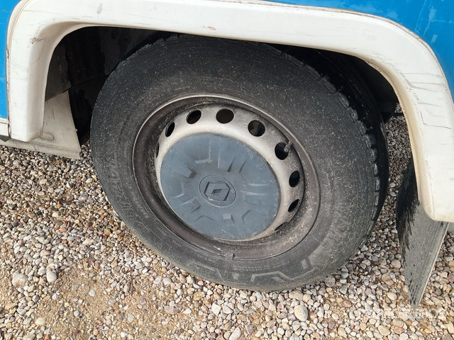 2021 Renault Master 4x2 Van Truck - Camion fourgon: photos 3 2021 Renault Master 4x2 Van Truck - Camion fourgon: photos 3