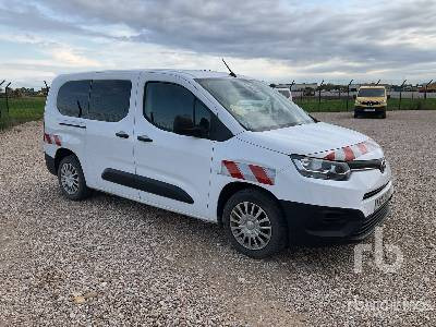 TOYOTA PROACE - Fourgon utilitaire: photos 4 TOYOTA PROACE - Fourgon utilitaire: photos 4