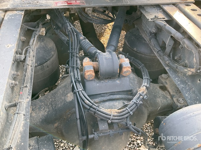 2008 Mercedes Benz Axor 1843LS 4x2 S/A Day Cab Truck Tractor - Tracteur routier: photos 5 2008 Mercedes Benz Axor 1843LS 4x2 S/A Day Cab Truck Tractor - Tracteur routier: photos 5