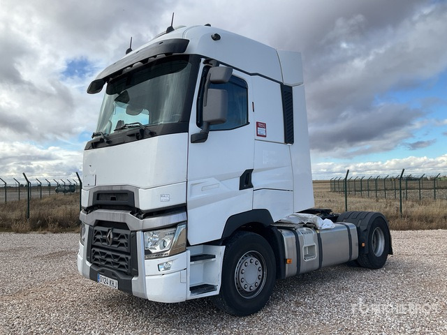 2018 Renault T520 4x2 Highcab Comfort S/A Sleeper Truck Tractor - Tracteur routier: photos 2 2018 Renault T520 4x2 Highcab Comfort S/A Sleeper Truck Tractor - Tracteur routier: photos 2