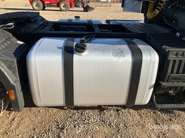 2020 Ford F-MAX 500 4x2 S/A Sleeper Truck Tractor - Tracteur routier: photos 5 2020 Ford F-MAX 500 4x2 S/A Sleeper Truck Tractor - Tracteur routier: photos 5