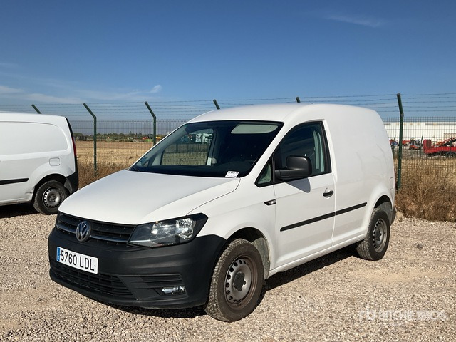 2019 Volkswagen Caddy 4Motion Cargo Van - Véhicule utilitaire: photos 2 2019 Volkswagen Caddy 4Motion Cargo Van - Véhicule utilitaire: photos 2