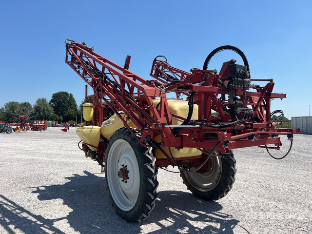 2001 Hardi Commander Pull-Type Sprayer - Pulvérisateur traîné: photos 4 2001 Hardi Commander Pull-Type Sprayer - Pulvérisateur traîné: photos 4