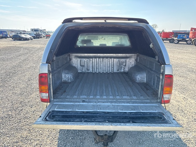 2010 Toyota Hylux 4x4 Crew Cab Pickup - Pick-up: photos 5 2010 Toyota Hylux 4x4 Crew Cab Pickup - Pick-up: photos 5