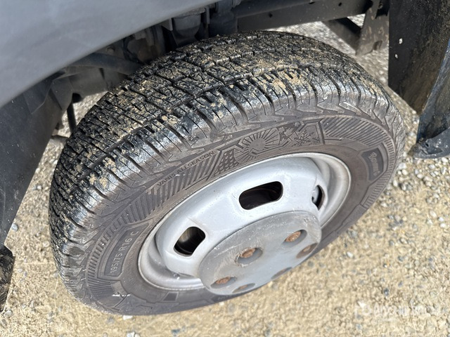 2015 Iveco Daily 35C11 Autocarro cassone fisso - Utilitaire plateau: photos 5 2015 Iveco Daily 35C11 Autocarro cassone fisso - Utilitaire plateau: photos 5