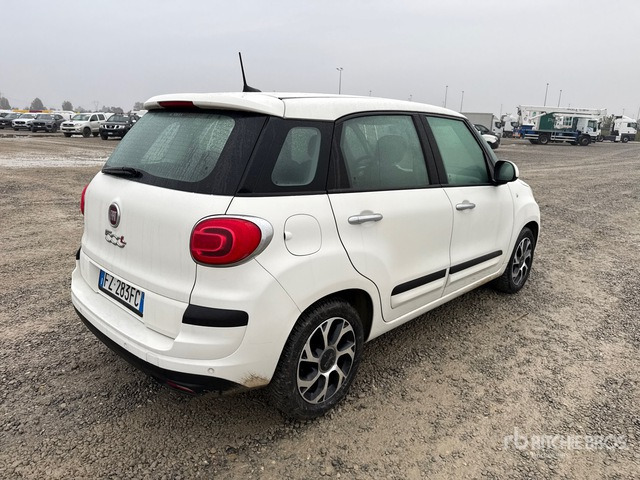 2019 Fiat 500L Automobile - Voiture: photos 4 2019 Fiat 500L Automobile - Voiture: photos 4