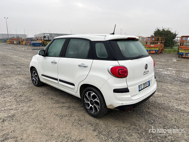 2019 Fiat 500L Automobile - Voiture: photos 3 2019 Fiat 500L Automobile - Voiture: photos 3