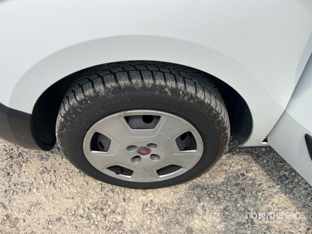 2020 Fiat Fiorino Autocarro furgonato - Fourgonnette: photos 5 2020 Fiat Fiorino Autocarro furgonato - Fourgonnette: photos 5