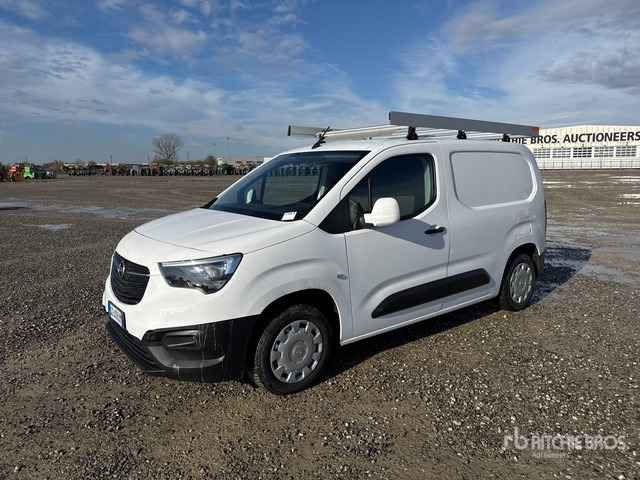 2020 Opel Combo 1.5 100CV EDITION L1 MT6 Van Truck - Camion fourgon: photos 1 2020 Opel Combo 1.5 100CV EDITION L1 MT6 Van Truck - Camion fourgon: photos 1