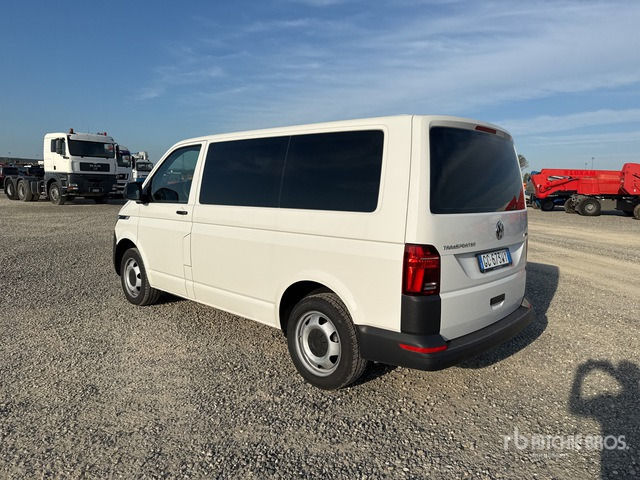 2020 Volkswagen Transporter 2.0 TDI BlueMotion SCR 110kW DSG Van Truck - Fourgon utilitaire: photos 3 2020 Volkswagen Transporter 2.0 TDI BlueMotion SCR 110kW DSG Van Truck - Fourgon utilitaire: photos 3