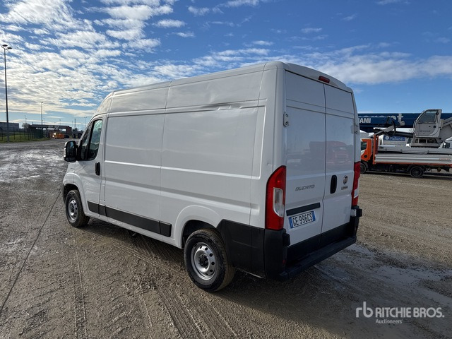 2021 Fiat Ducato MH2 2.3 MULTIJET 120 CV E6D-TEMP Van Truck - Camion fourgon: photos 2 2021 Fiat Ducato MH2 2.3 MULTIJET 120 CV E6D-TEMP Van Truck - Camion fourgon: photos 2