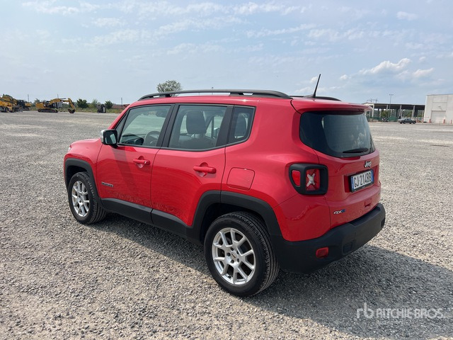 2022 Jeep Renegade Hybrid 4Xe SUV - SUV: photos 4 2022 Jeep Renegade Hybrid 4Xe SUV - SUV: photos 4