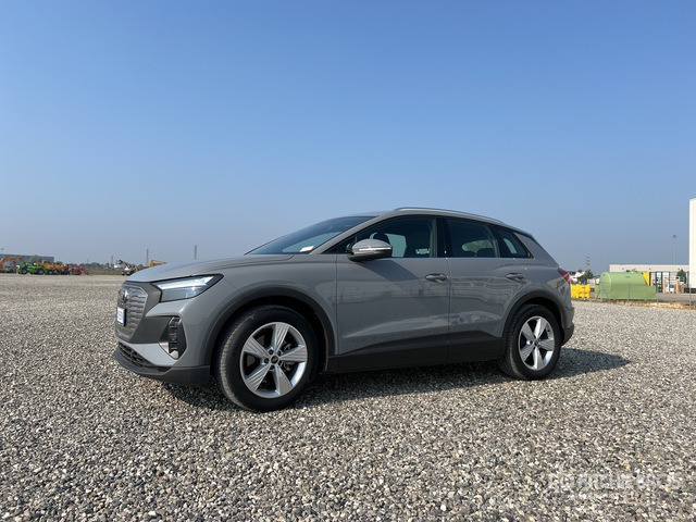 2023 Audi Q4 Electric E-TRON SUV - SUV: photos 2 2023 Audi Q4 Electric E-TRON SUV - SUV: photos 2