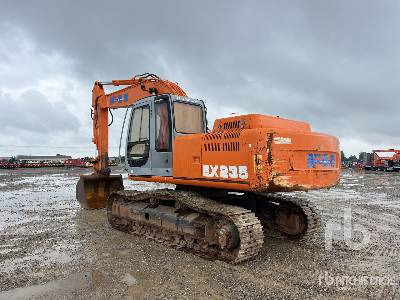 FIAT-HITACHI EX235 - Pelle sur chenille: photos 2 FIAT-HITACHI EX235 - Pelle sur chenille: photos 2