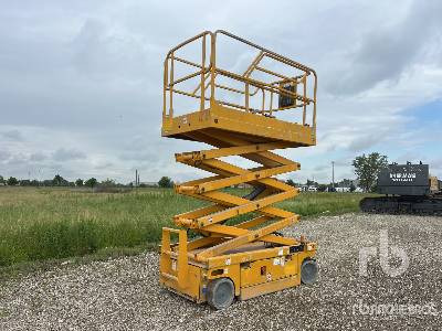 HAULOTTE COMPACT 10 Electric - Nacelle ciseaux: photos 4 HAULOTTE COMPACT 10 Electric - Nacelle ciseaux: photos 4