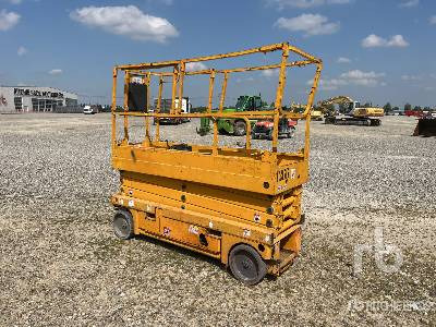 HAULOTTE COMPACT 10N Electric (Inoperable) - Nacelle ciseaux: photos 3 HAULOTTE COMPACT 10N Electric (Inoperable) - Nacelle ciseaux: photos 3