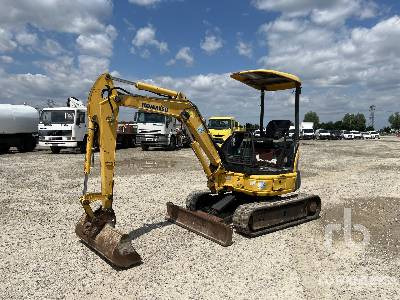 KOMATSU PC26MR-3 - Mini pelle: photos 1 KOMATSU PC26MR-3 - Mini pelle: photos 1