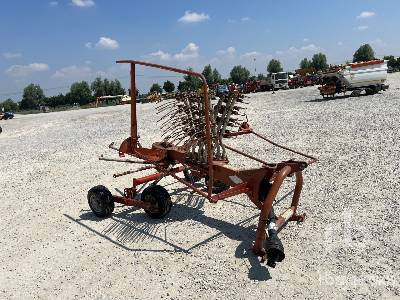 KUHN GA381GM - Faneuse: photos 4 KUHN GA381GM - Faneuse: photos 4