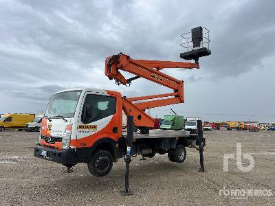NISSAN CABSTAR 35.12 2013 CTE ZED 20.2H 20 m on - Camion avec nacelle: photos 1 NISSAN CABSTAR 35.12 2013 CTE ZED 20.2H 20 m on - Camion avec nacelle: photos 1