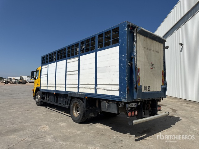 2003 Volvo FM12 420 4x2 Camion Betaillere Livestock Truck - Broyeur/ Épareuse: photos 4 2003 Volvo FM12 420 4x2 Camion Betaillere Livestock Truck - Broyeur/ Épareuse: photos 4