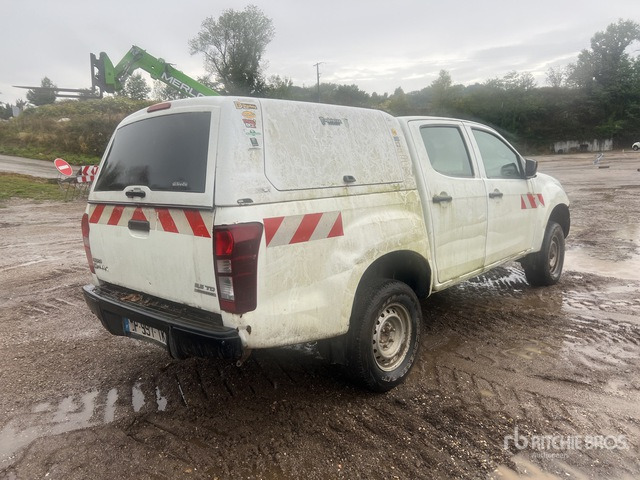 2013 Isuzu D-Max (Inoperable) Pickup - Pick-up: photos 3 2013 Isuzu D-Max (Inoperable) Pickup - Pick-up: photos 3