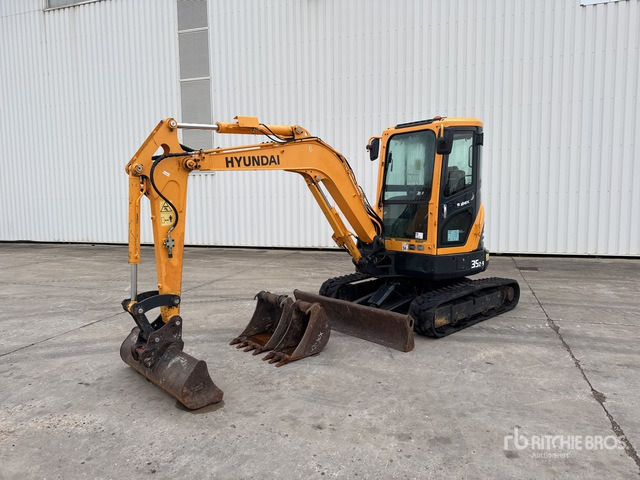 2018 Hyundai R35Z9 Mini-Pelle Mini Excavator: <6.6t - Mini pelle: photos 2 2018 Hyundai R35Z9 Mini-Pelle Mini Excavator: <6.6t - Mini pelle: photos 2