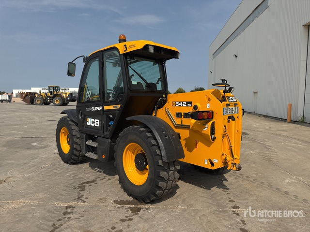 2021 JCB 542-70 AgriSuper Chariot Telescopique Telehandler - Chariot télescopique: photos 4 2021 JCB 542-70 AgriSuper Chariot Telescopique Telehandler - Chariot télescopique: photos 4