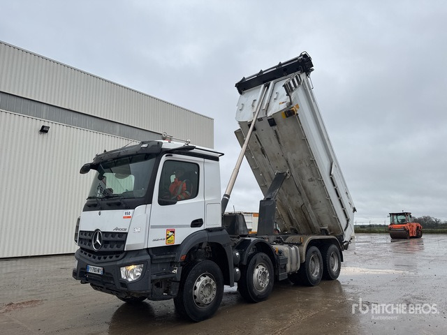 2021 Mercedes-Benz Arocs 3243 8x4 Camion Benne 8x4 Tri/A Dump Truck - Camion benne: photos 2 2021 Mercedes-Benz Arocs 3243 8x4 Camion Benne 8x4 Tri/A Dump Truck - Camion benne: photos 2