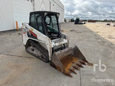 BOBCAT T110 Chargeuse Compacte Sur Chenilles - Mini chargeuse: photos 4 BOBCAT T110 Chargeuse Compacte Sur Chenilles - Mini chargeuse: photos 4