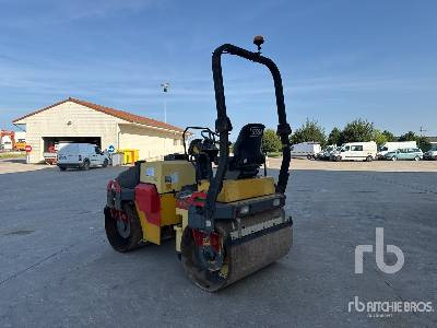 DYNAPAC CC142 Compacteur Vibrant Tandem - Rouleau compresseur: photos 2 DYNAPAC CC142 Compacteur Vibrant Tandem - Rouleau compresseur: photos 2