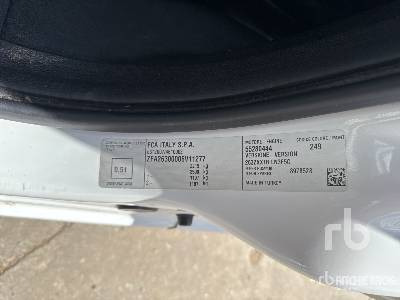 FIAT DOBLO MAXI Vehicule Utilitaire - Fourgon utilitaire: photos 5 FIAT DOBLO MAXI Vehicule Utilitaire - Fourgon utilitaire: photos 5