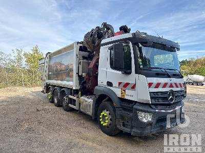 MERCEDES BENZ ANTOS 3240 8x2 Twin-Steer Rear Loader Cami ... - Benne à ordures ménagères: photos 4 MERCEDES BENZ ANTOS 3240 8x2 Twin-Steer Rear Loader Cami ... - Benne à ordures ménagères: photos 4