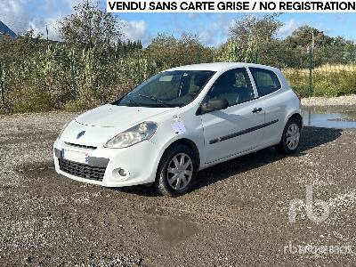 RENAULT CLIO Vehicule Utilitaire - Fourgon utilitaire: photos 1 RENAULT CLIO Vehicule Utilitaire - Fourgon utilitaire: photos 1