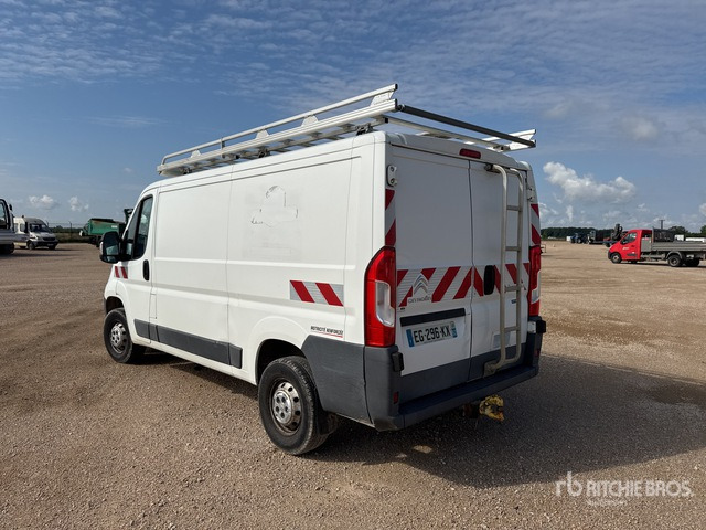 2016 Citroen Jumper Vehicule Utilitaire (Inoperable) Cargo Van - Véhicule utilitaire: photos 3 2016 Citroen Jumper Vehicule Utilitaire (Inoperable) Cargo Van - Véhicule utilitaire: photos 3