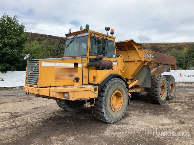 1999 Volvo A25C 6x6. Articulated Dump Truck - Tombereau articulé: photos 1 1999 Volvo A25C 6x6. Articulated Dump Truck - Tombereau articulé: photos 1