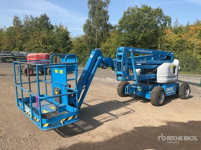 2007 Genie Z45/25 2WD Hybrid Articulating Boom Lift - Nacelle articulée: photos 2 2007 Genie Z45/25 2WD Hybrid Articulating Boom Lift - Nacelle articulée: photos 2