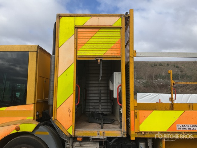 2012 Mercedes-Benz Econic 4x2 18 Ton Impact Protection Ve ... Flatbed Truck - Camion plateau: photos 5 2012 Mercedes-Benz Econic 4x2 18 Ton Impact Protection Ve ... Flatbed Truck - Camion plateau: photos 5