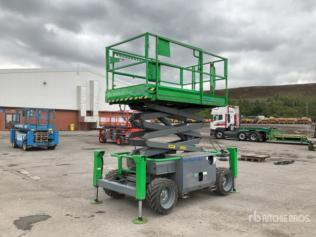 2013 Skyjack SJ6826 RT 4x4 Diesel Scissor Lift - Nacelle ciseaux: photos 1 2013 Skyjack SJ6826 RT 4x4 Diesel Scissor Lift - Nacelle ciseaux: photos 1