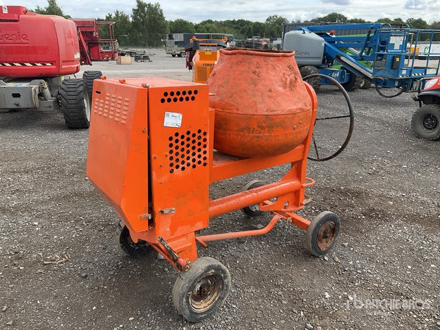 2014 Belle PM20 Portable Concrete Mixer - Bétonnière: photos 1 2014 Belle PM20 Portable Concrete Mixer - Bétonnière: photos 1