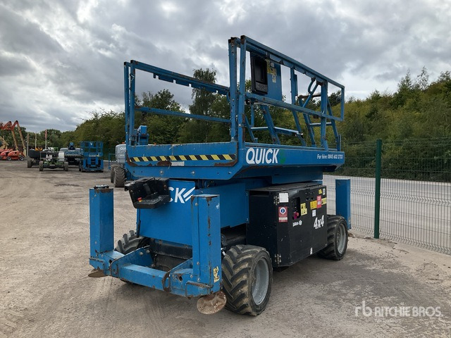 2014 Genie GS2669RT 4x4 Diesel Scissor Lift - Nacelle ciseaux: photos 3 2014 Genie GS2669RT 4x4 Diesel Scissor Lift - Nacelle ciseaux: photos 3