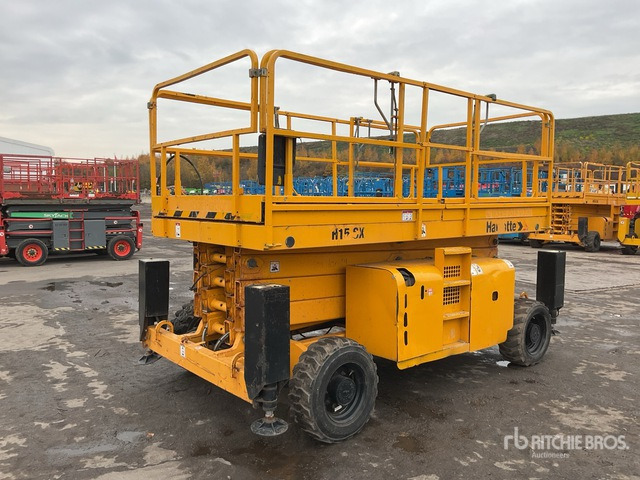 2014 Haulotte H15SDX 4x4 Diesel Scissor Lift - Nacelle ciseaux: photos 4 2014 Haulotte H15SDX 4x4 Diesel Scissor Lift - Nacelle ciseaux: photos 4