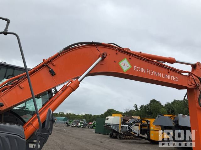 2015 Hitachi ZX210LC-5B Tracked Excavator - Pelle sur chenille: photos 5 2015 Hitachi ZX210LC-5B Tracked Excavator - Pelle sur chenille: photos 5