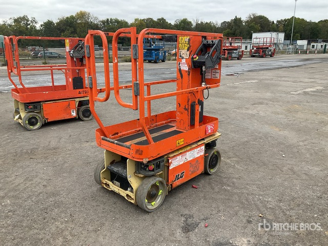 2015 JLG 1230ES Scissor Lift Vertical Mast Lift - Nacelle à mât vertical: photos 4 2015 JLG 1230ES Scissor Lift Vertical Mast Lift - Nacelle à mât vertical: photos 4