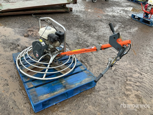 2016 Belle PTLW931 Power Trowel Power Trowel - Truelle mécanique: photos 4 2016 Belle PTLW931 Power Trowel Power Trowel - Truelle mécanique: photos 4