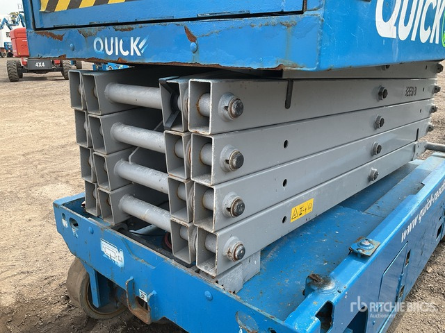 2016 Genie GS3246 Electric Scissor Lift - Nacelle ciseaux: photos 5 2016 Genie GS3246 Electric Scissor Lift - Nacelle ciseaux: photos 5