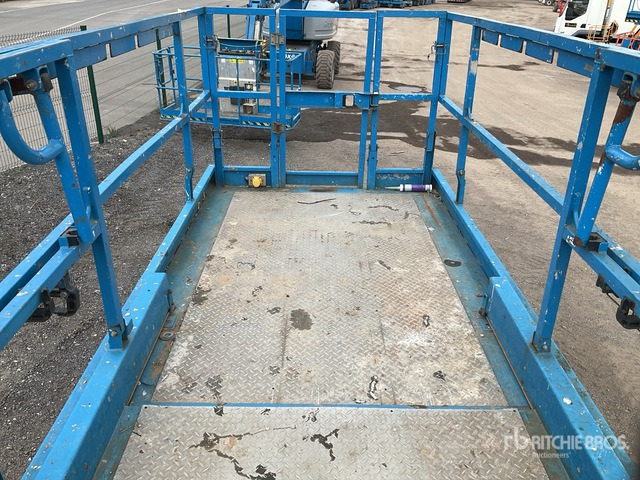 2017 Genie GS-4069 4x4 Diesel Scissor Lift - Nacelle ciseaux: photos 5 2017 Genie GS-4069 4x4 Diesel Scissor Lift - Nacelle ciseaux: photos 5