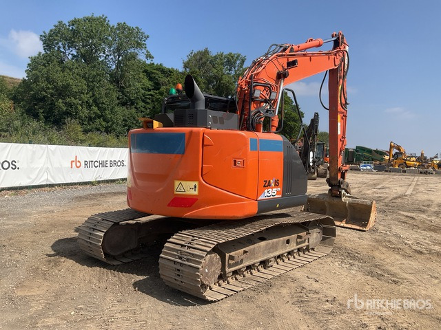 2017 Hitachi ZX135US-6 Tracked Excavator - Pelle sur chenille: photos 4 2017 Hitachi ZX135US-6 Tracked Excavator - Pelle sur chenille: photos 4